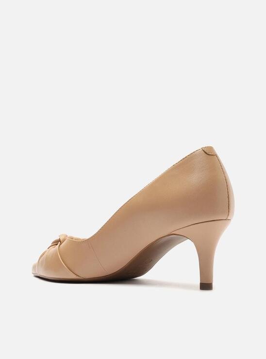 SCARPIN BEGE AREZZO COURO SALTO FINO LAÇO MAXI