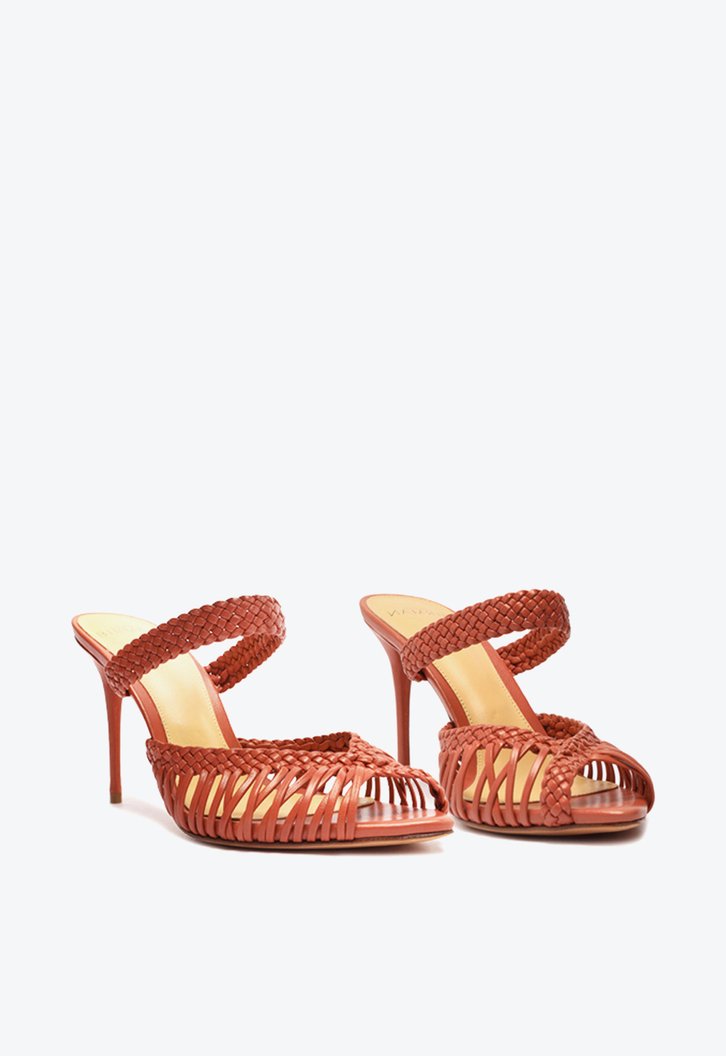 Agatha Mule 85 Guava