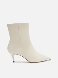 Bota Branca Arezzo Couro Cano Curto Salto Baixo