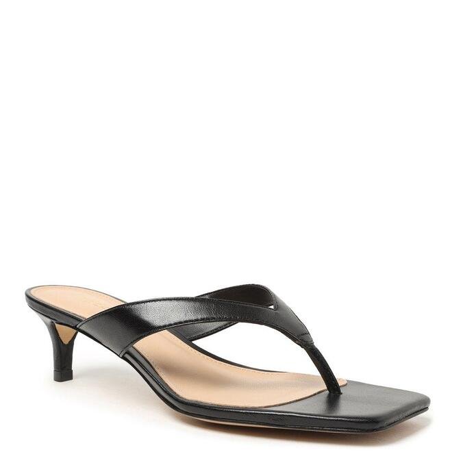 sandalia arezzo preta salto fino