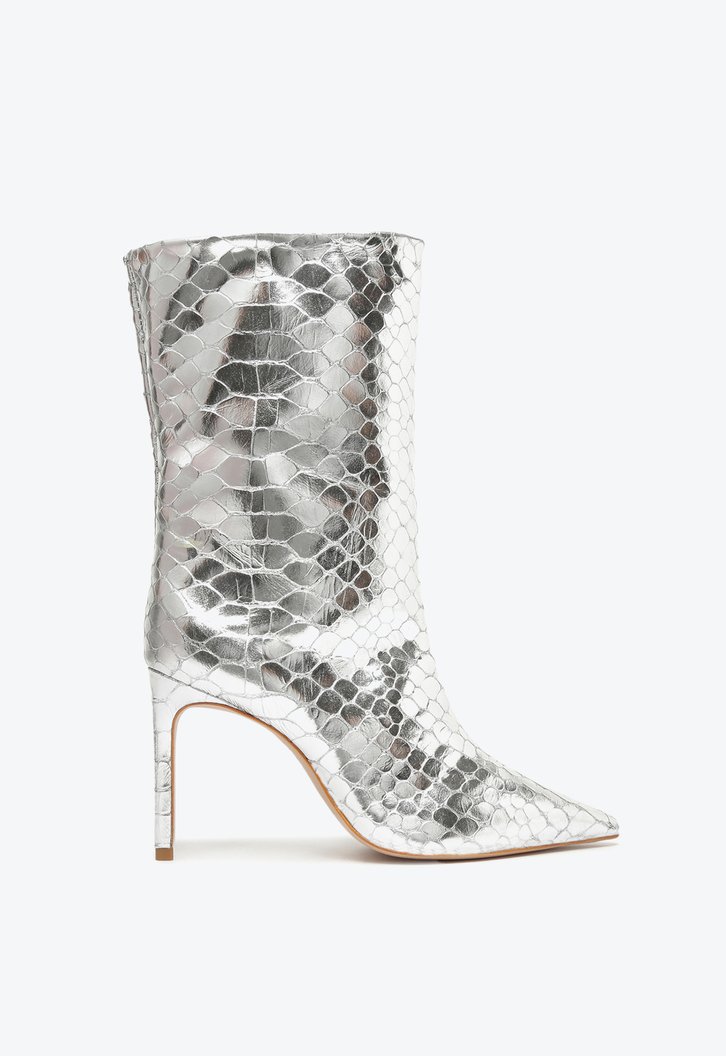 Bota Prata Schutz Mary Cano Curto Couro Metalizada