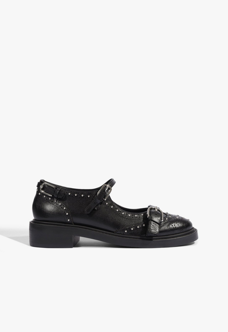 Oxford Schutz Fivelas e Studs Couro Preto