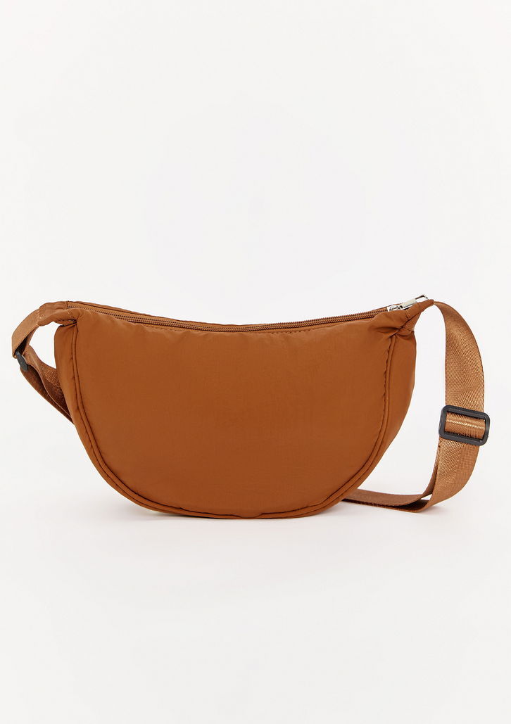 Bolsa Marrom Hering Feminina Média Em Nylon