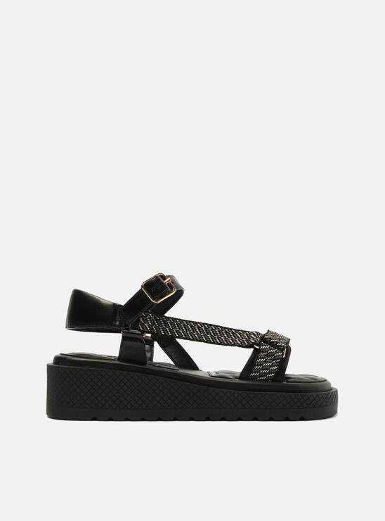 SANDÁLIA PAPETE FLATFORM PRETA AREZZO COURO GORGURÃO