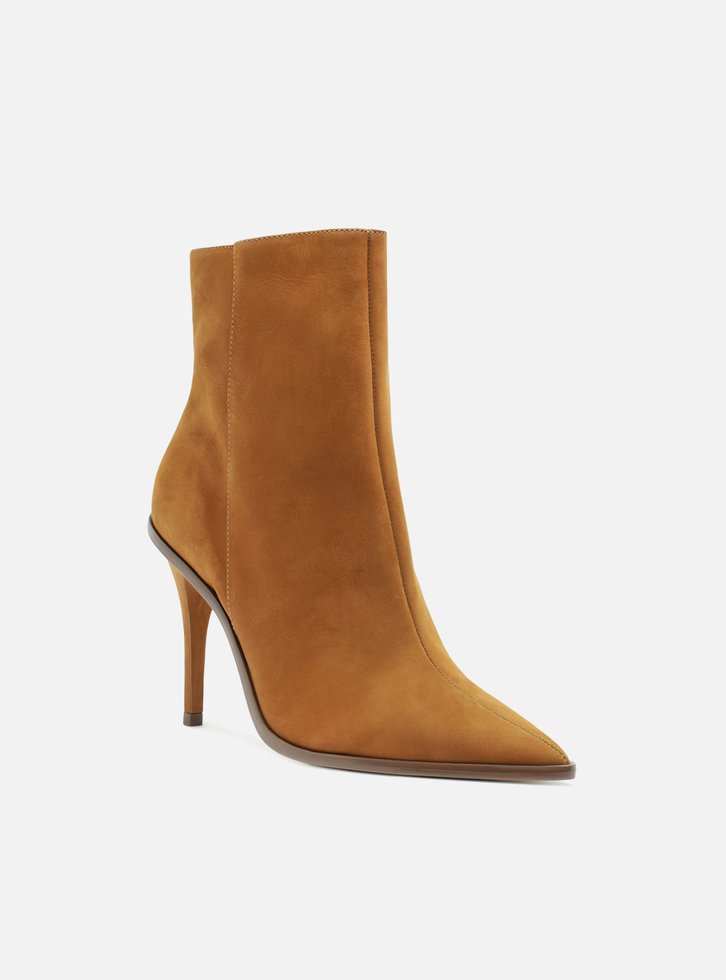 BOTA MARROM AREZZO NOBUCK CANO CURTO SALTO ALTO FINO