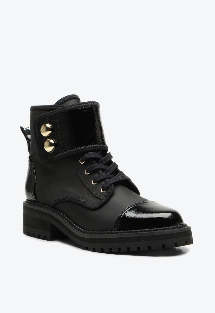 Bota Newport Preto