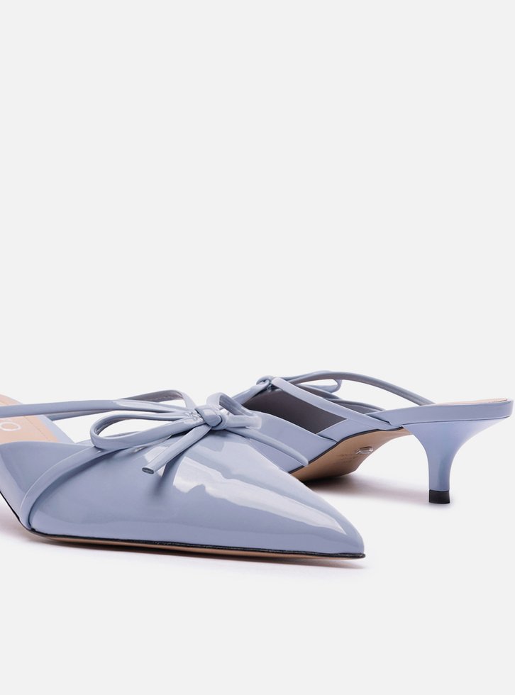 Mule Azul Verniz Salto Kitten Laço