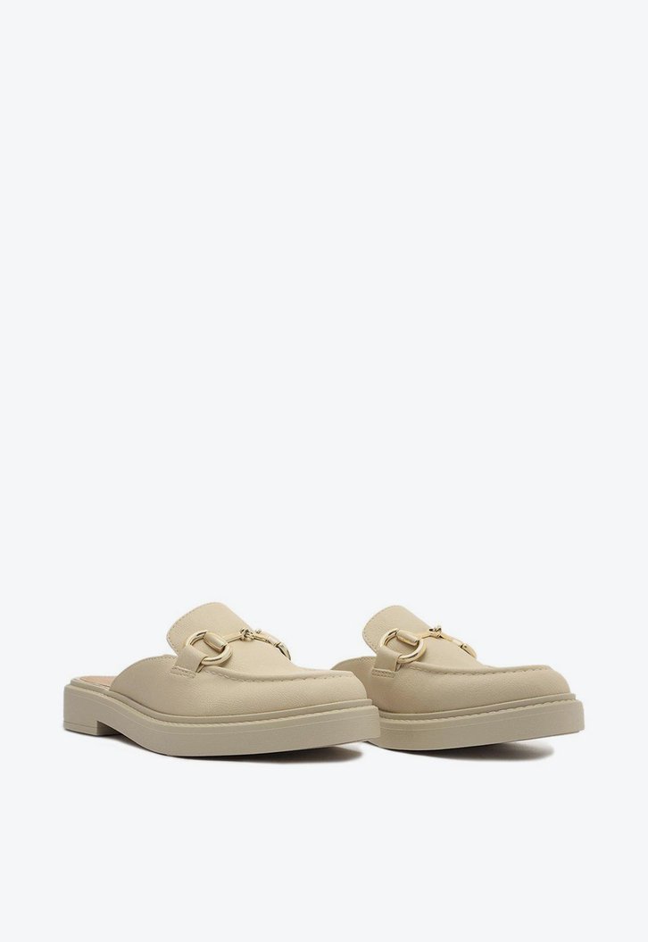 Mule Nude Minimalista Bridão