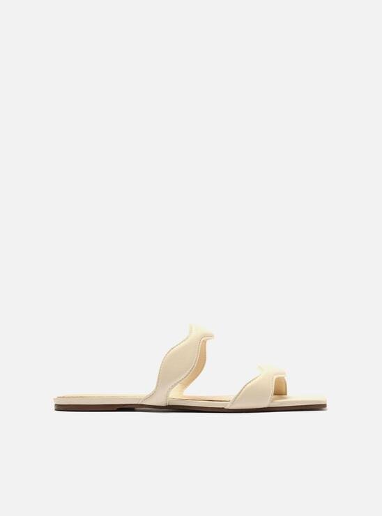 SANDÁLIA RASTEIRA OFF-WHITE AREZZO TIRAS