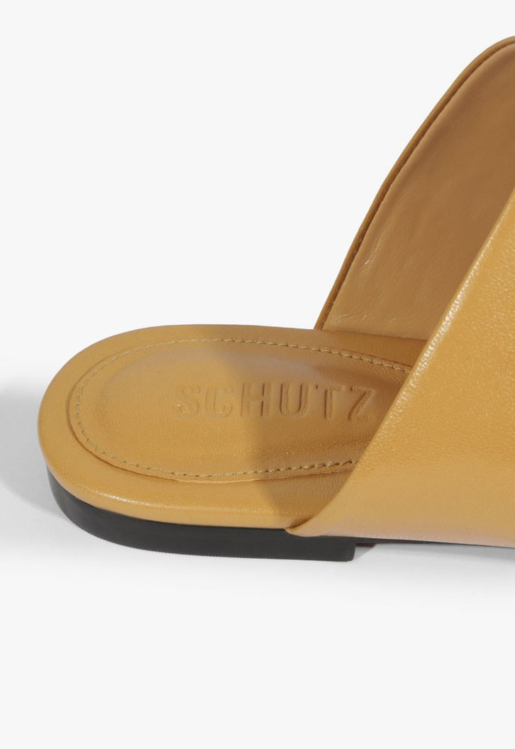 Sandália Rasteira Martha Marrom