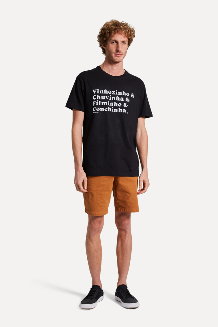 CAMISETA PRETA RESERVA ESTAMPADA VINHOZINHO