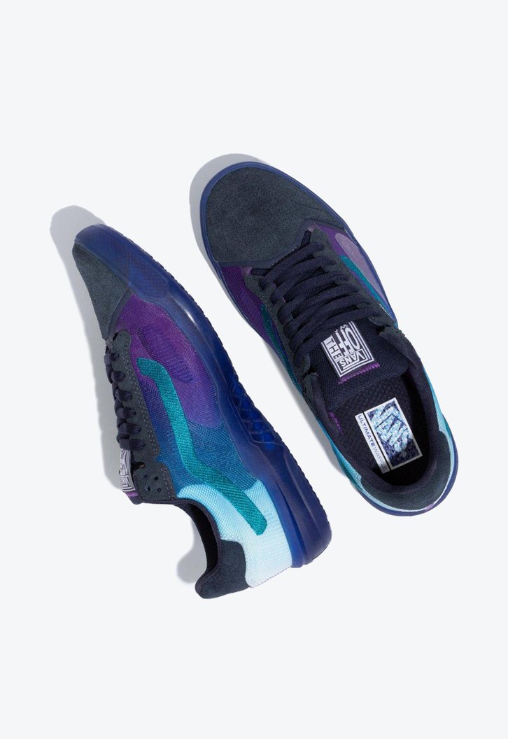 Tênis Vans Evdnt Ultimatewaffle Gradient Dark Navy