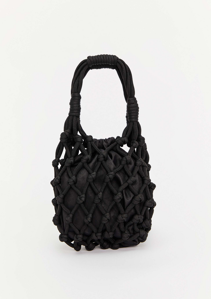 Bolsa Preto Hering Feminina Média Tiracolo Trançada