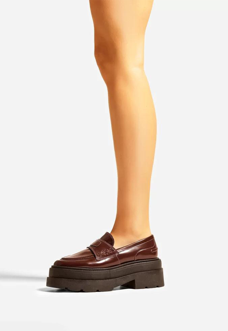 Mocassim Plataforma Vinho Arezzo Livia