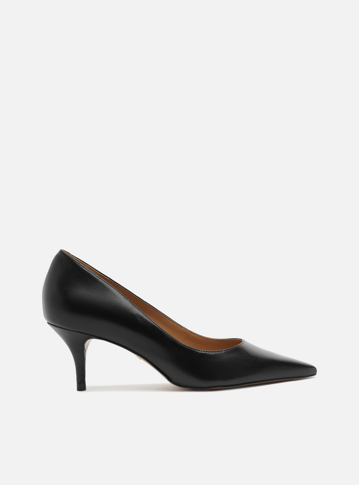 Scarpin Preto Couro Salto Fino
