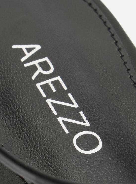 SANDÁLIA RASTEIRA PRETA AREZZO MULTI TIRAS AMARRAÇÃO