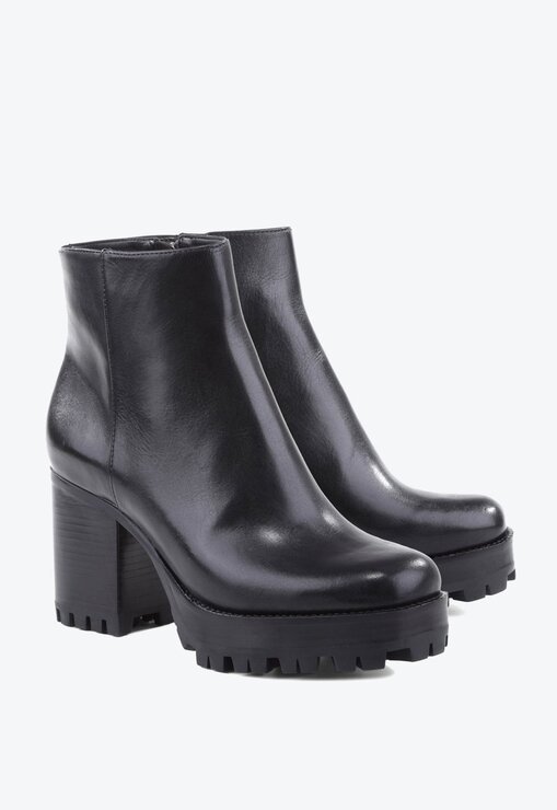 BOTA PRETA SCHUTZ GRUNGE SALTO MÉDIO