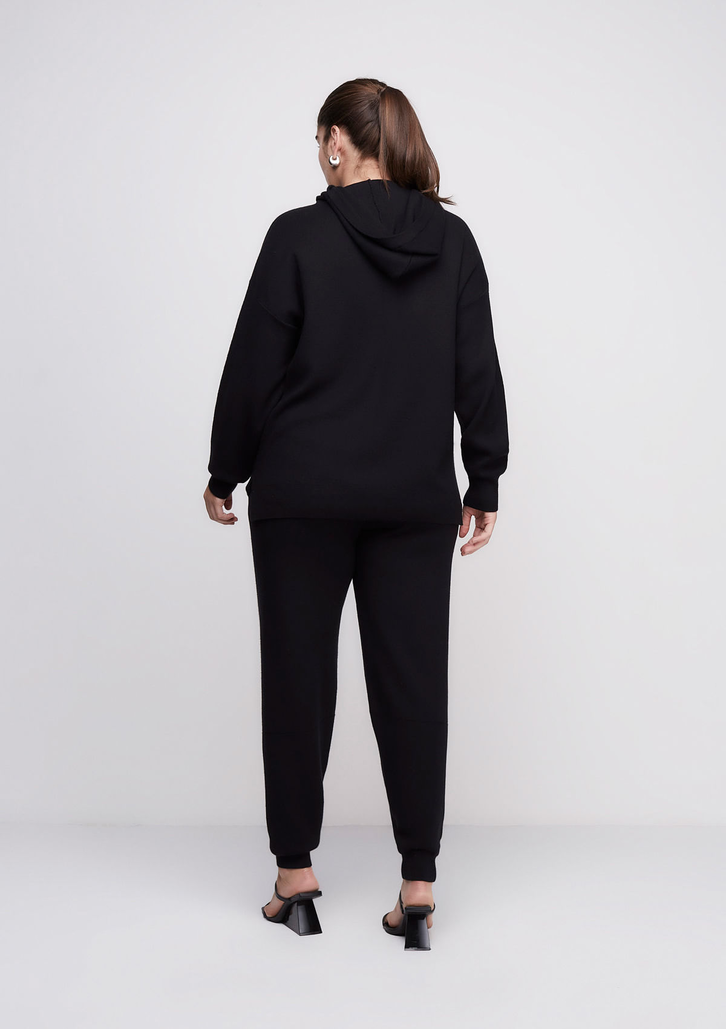 Blusão Preto Dzarm Oversized Em Tricô Com Capuz