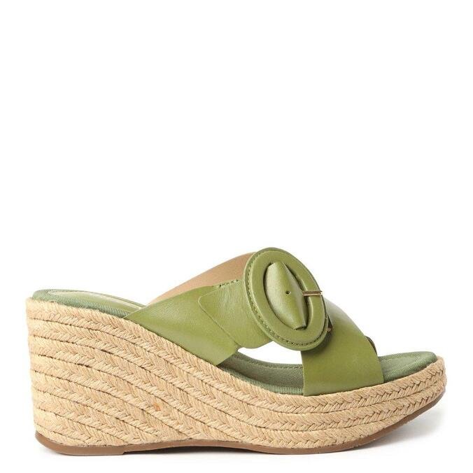 sandália arezzo plataforma