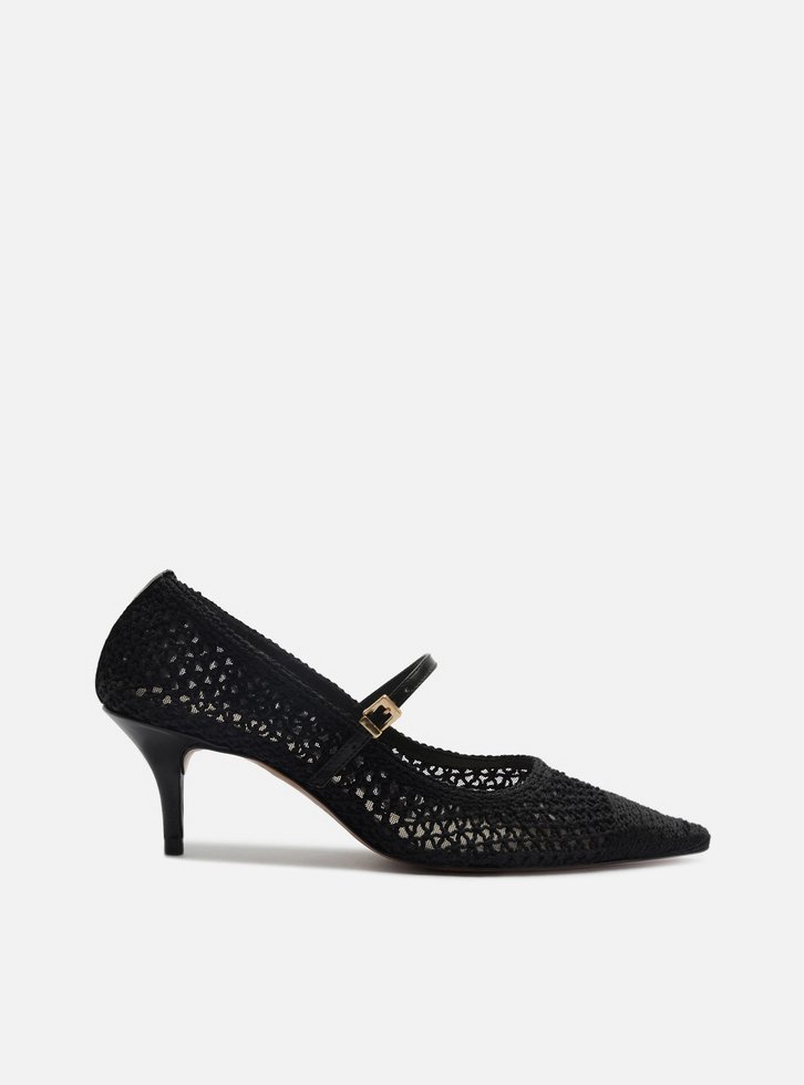 Scarpin Preto Crochê Salto Fino Fivela