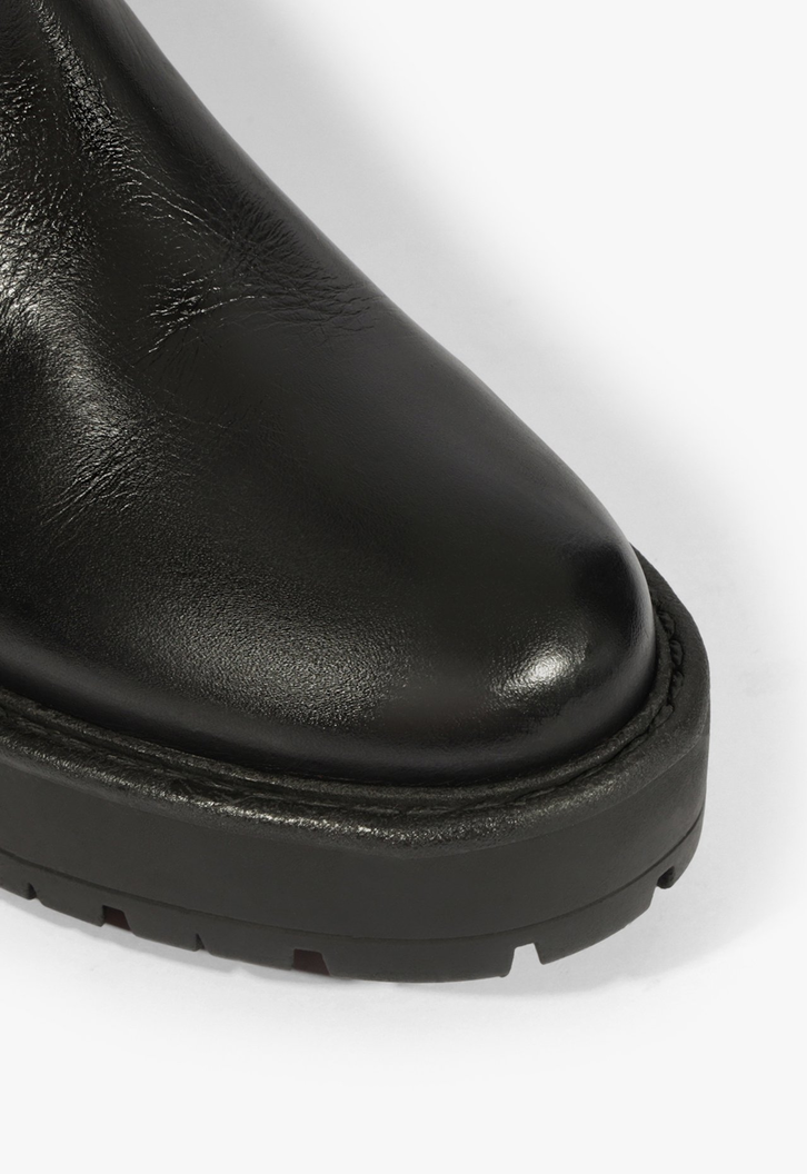 Bota Cano Alto Couro Preta
