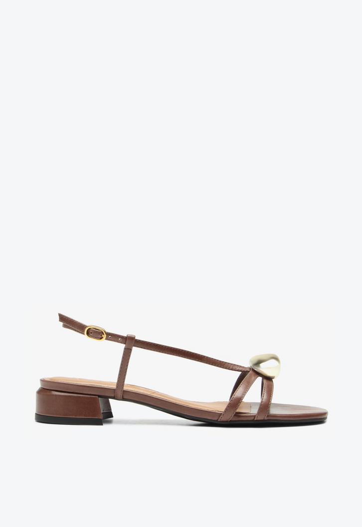 Sandália Quira Marrom | ZZ MALL