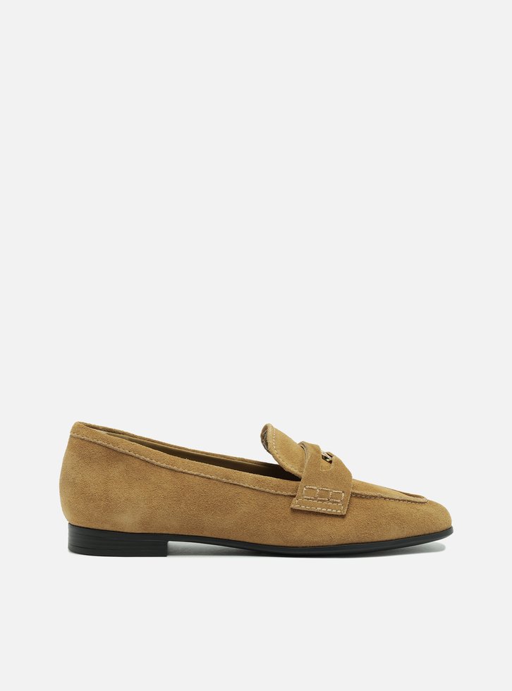 Mocassim Bege Suede Tira Medalha