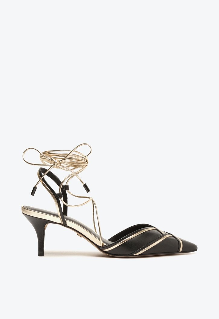 Scarpin Preto Arezzo Couro Bico Fino Amarração