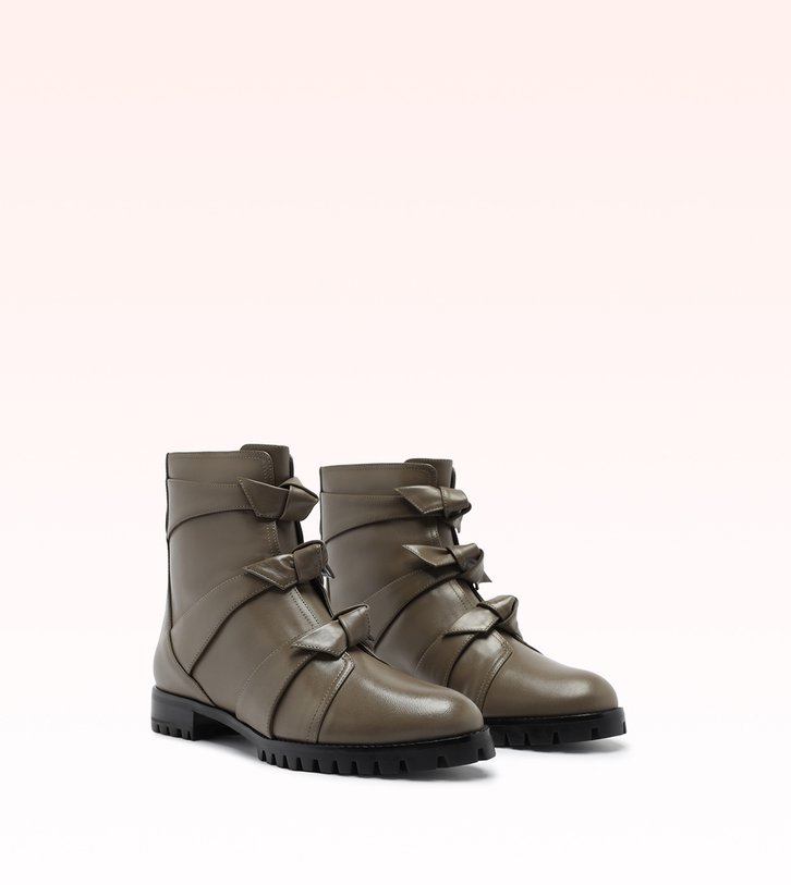 Lolita Waterproof Combat Pebble