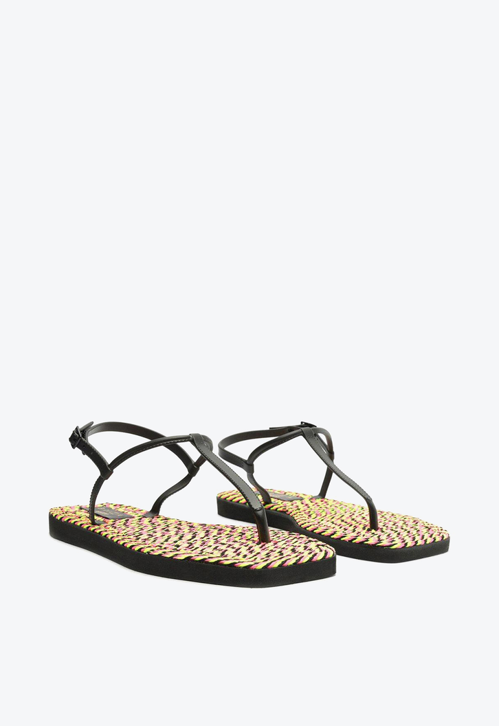 Sandália Rasteira Preta Brizza Square Thong Crochê