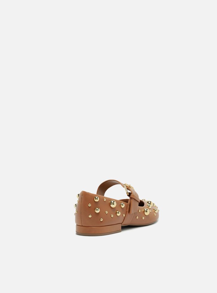Sapatilha Boneca Marrom Couro Maxi Tachas