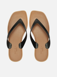 Chinelo de Dedo Preto Tira V Brizza