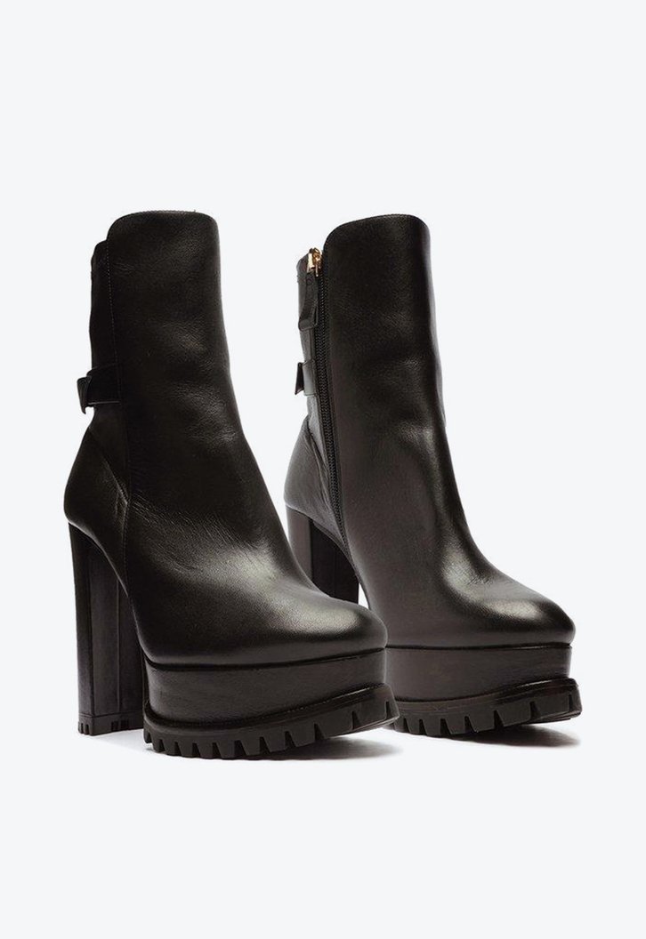 Clarita Lug Sole Bootie Platform Black
