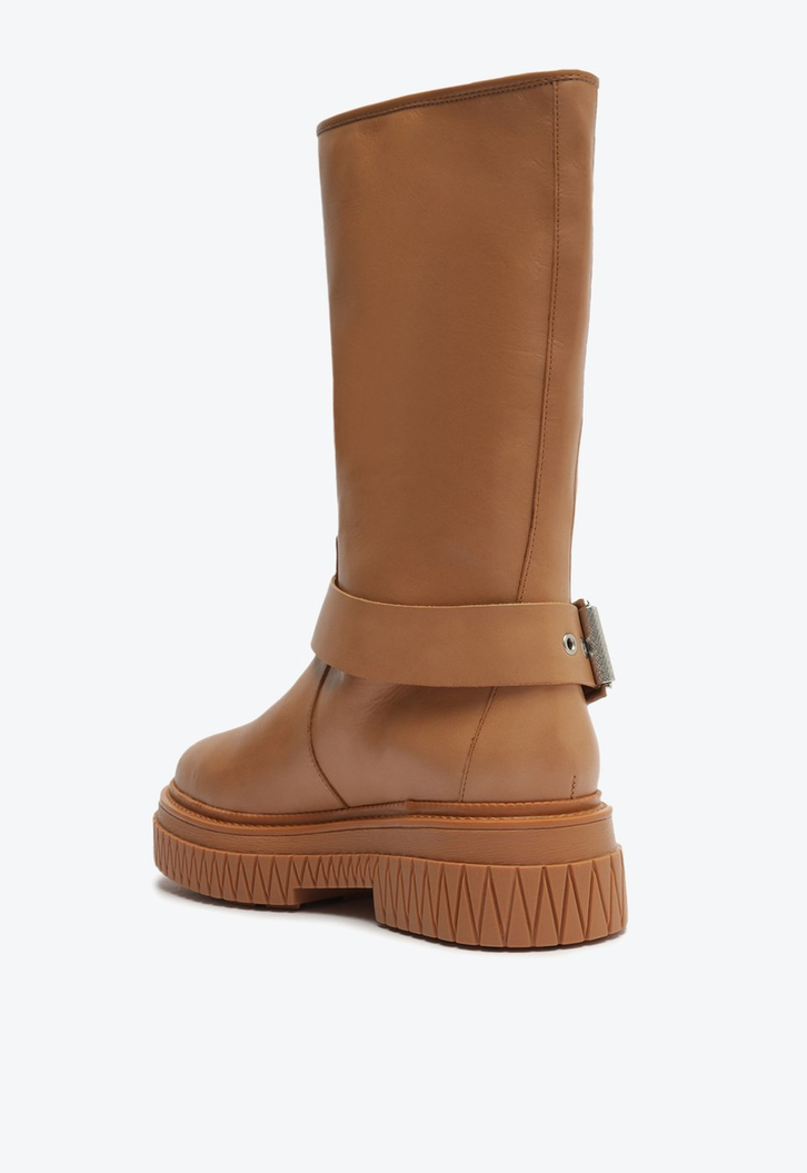Bota Tratorada Cano Alto Couro Marrom