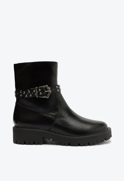 Bota Lyn Studs Tratorada Couro Preta