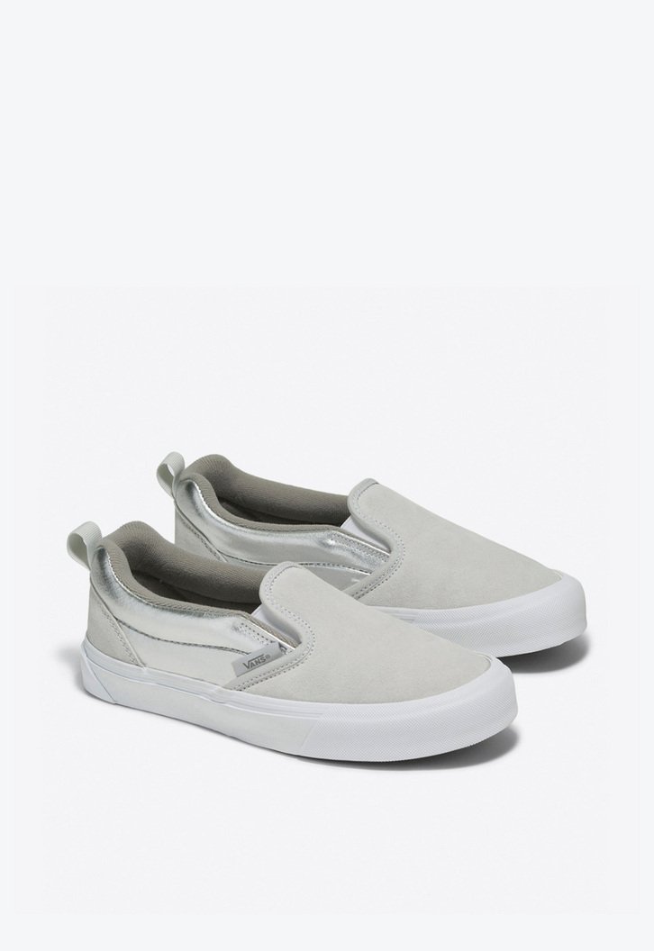 Tênis Knu Slip Silver Metallic True White