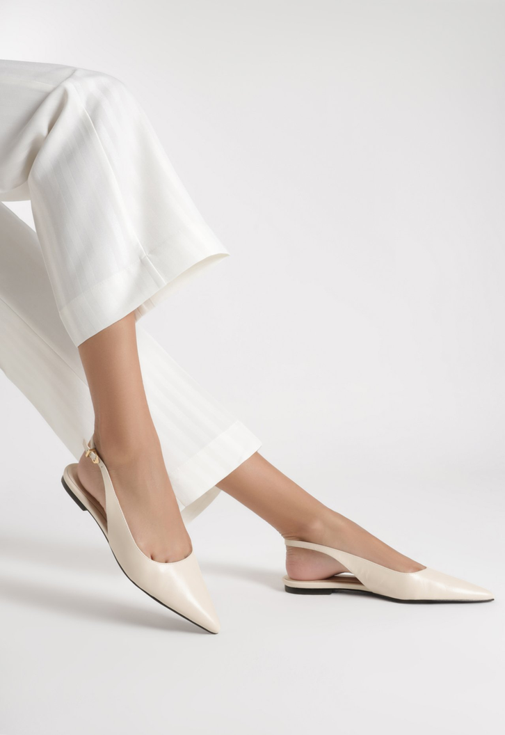 Sapato Slingback Rasteiro Couro Branco