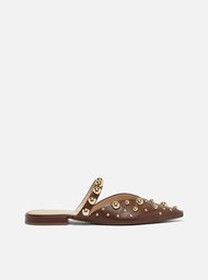 Mule Marrom Couro Fechada Studs