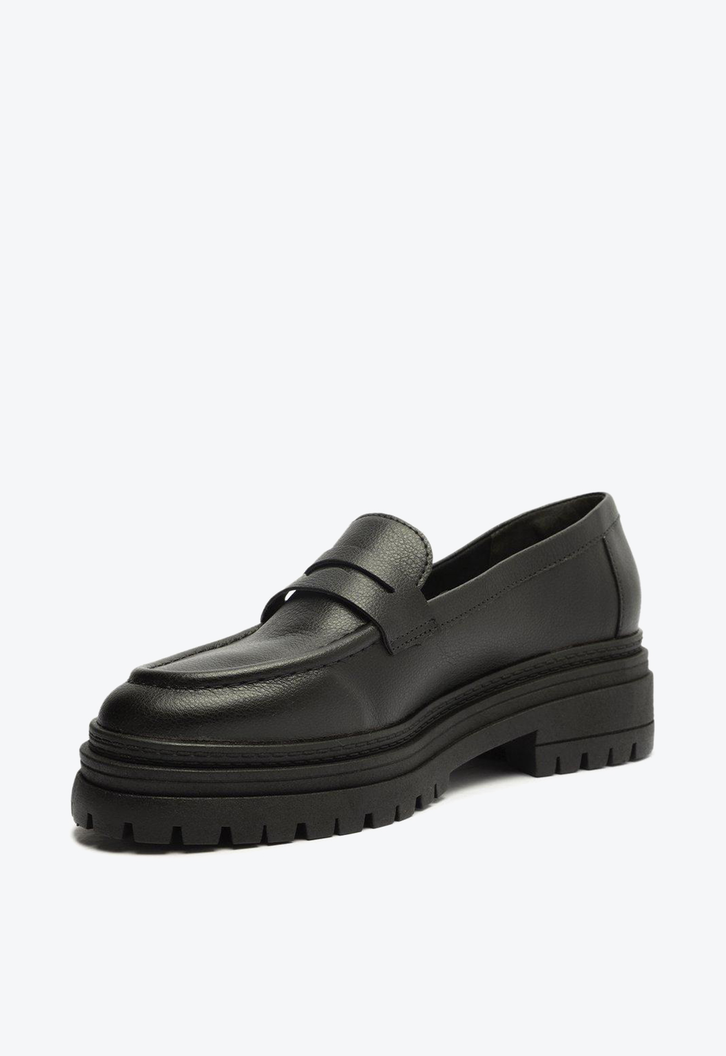 Mocassim Preto Anacapri Tratorado Kiara