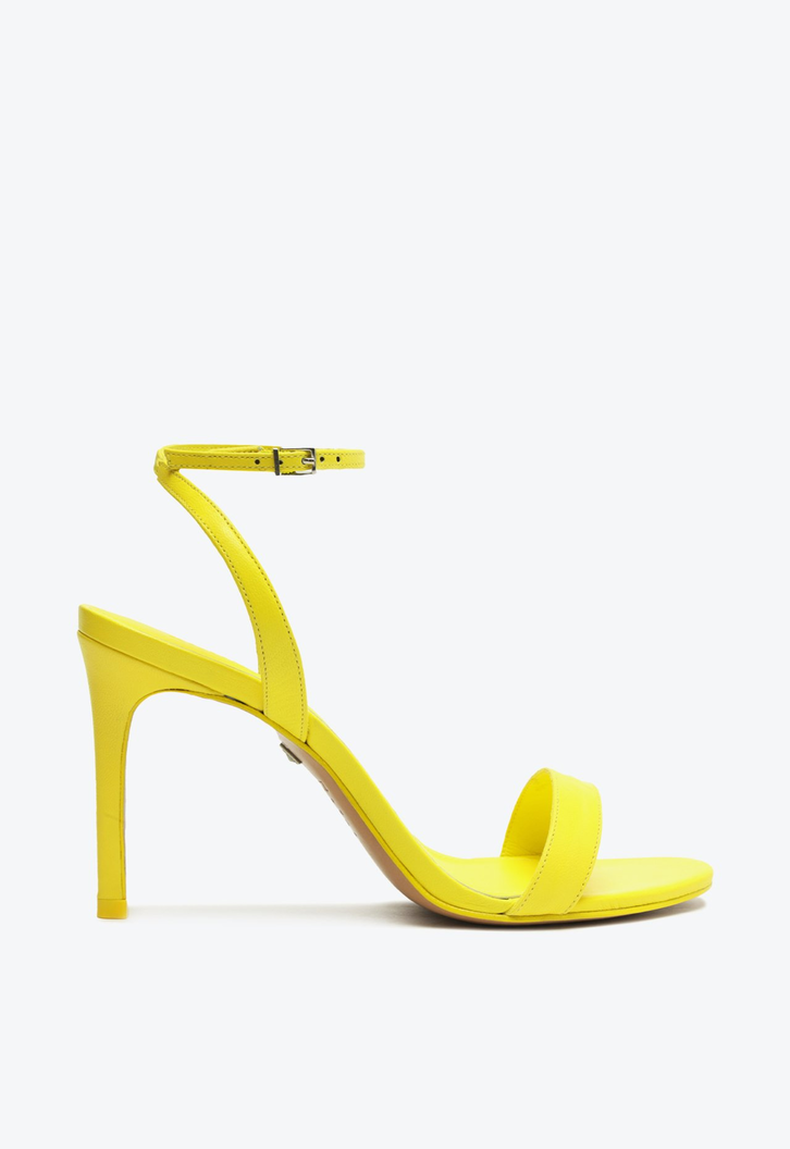 Sandália Amarela Schutz Pryia Couro | ZZ MALL