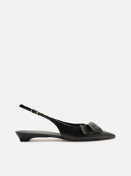Sapatilha Preta Arezzo Couro Bico Fino Slingback Laço