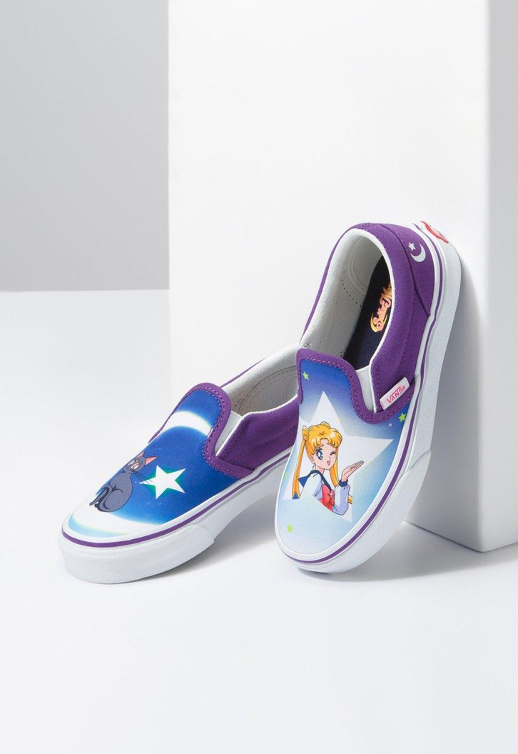 Tênis Vans Slip On Infantil X Sailor Moon