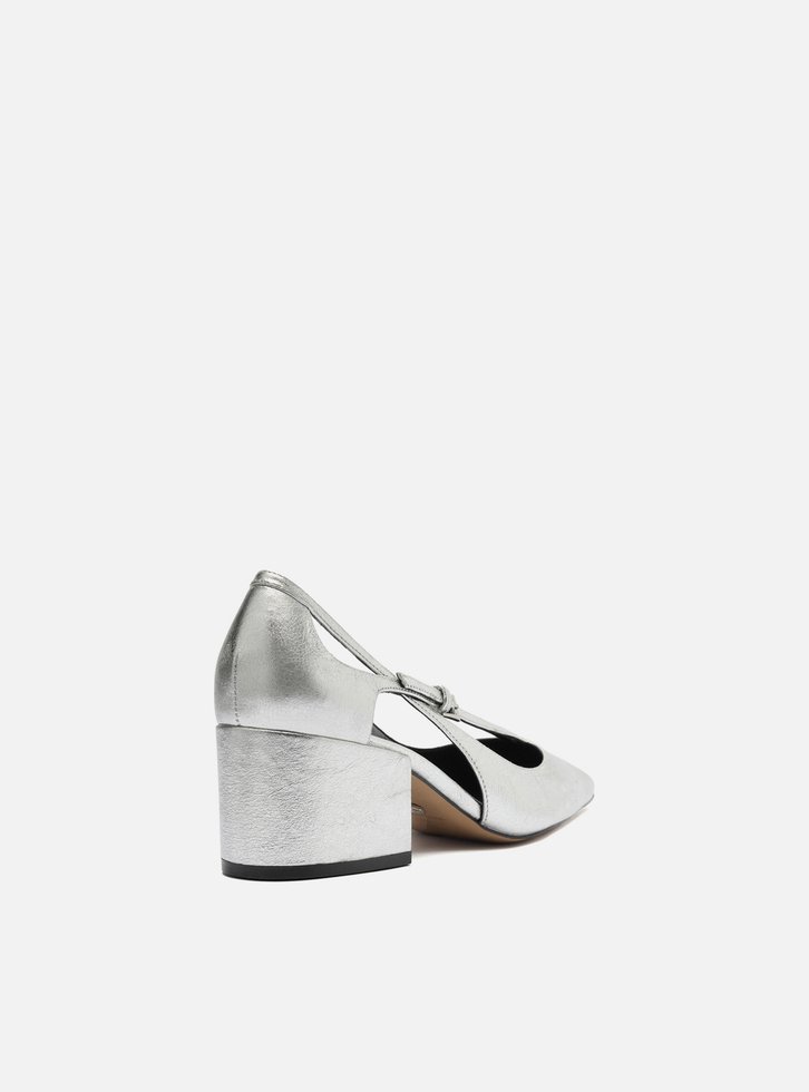 Scarpin Prateado Couro Bloco Semi Aberto Tiras