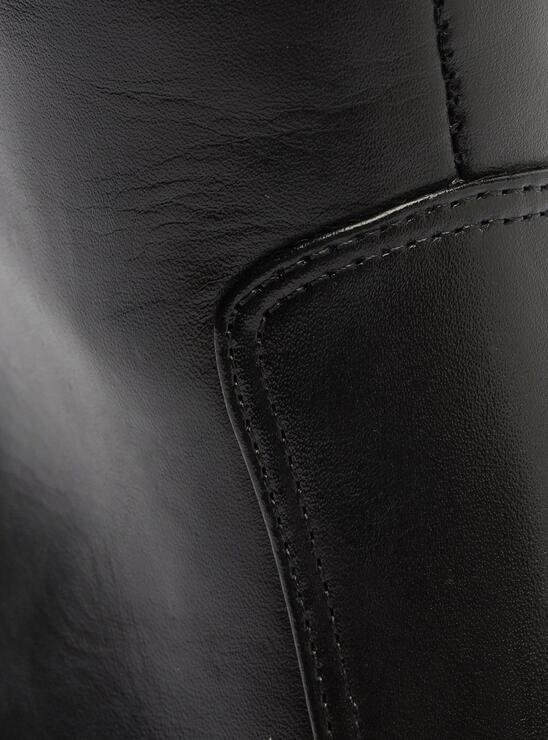 BOTA PRETA AREZZO COURO CANO LONGO ZÍPER MONTARIA