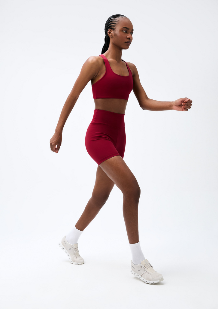 Bermuda Vermelha Hering Escura Esportiva Com Fio Lycra