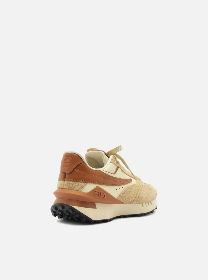 Tênis Bege Sport Arezzo Fila