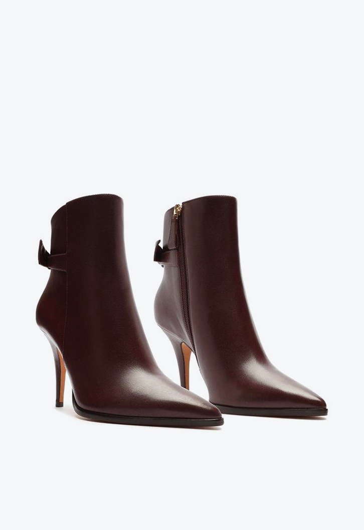 Clarita Bootie Spoon Heel Fig
