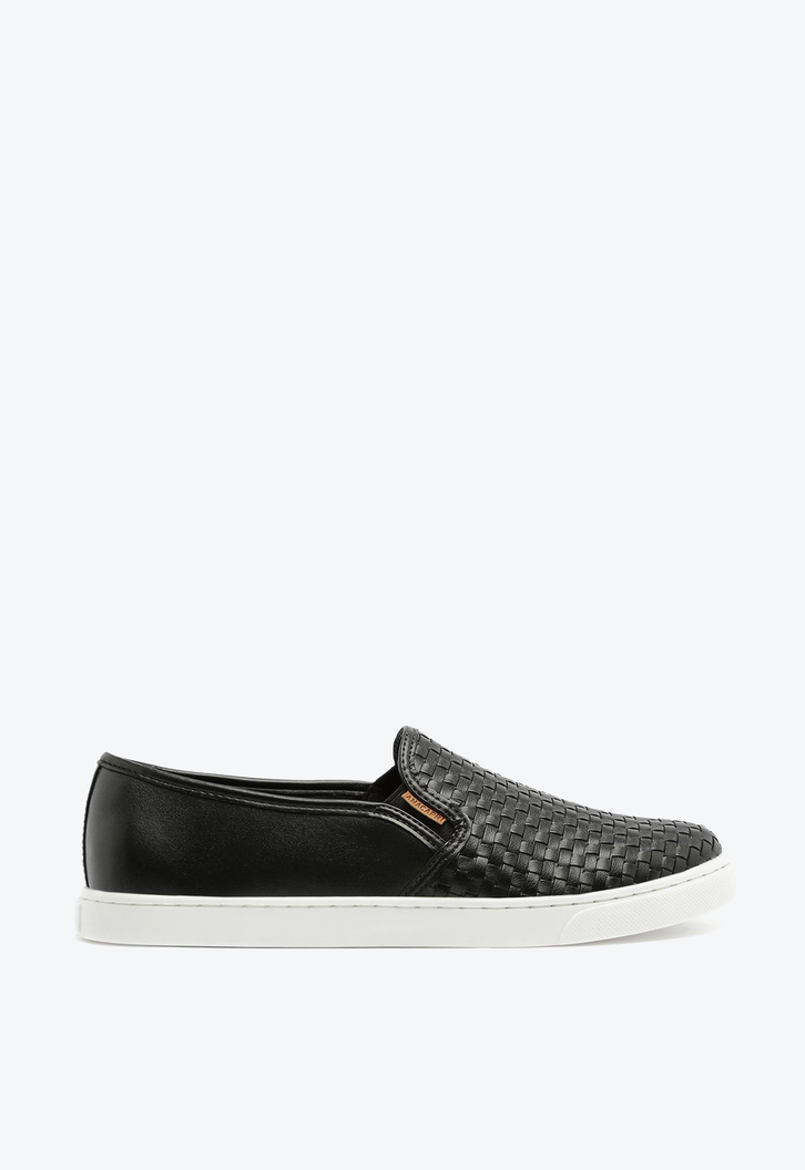Tênis Slip On Preto Anacapri Tressê