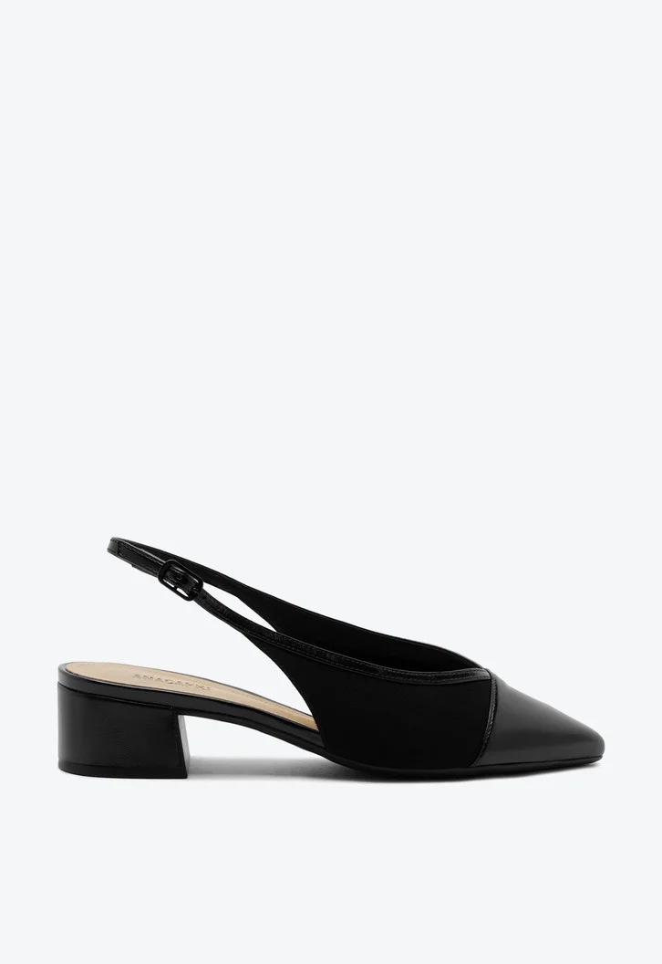 Scarpin Slingback Bico Fino Preto