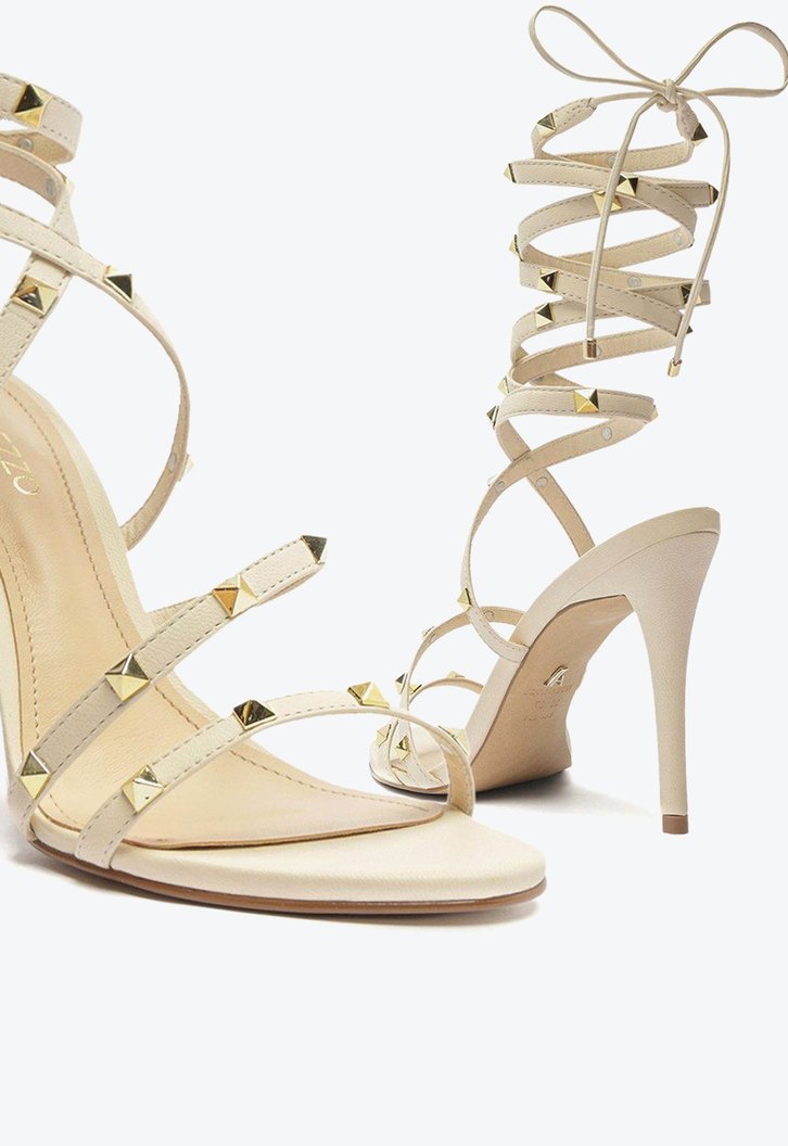 Sandália Gladiadora Off-White Arezzo Couro Salto Fino Ella